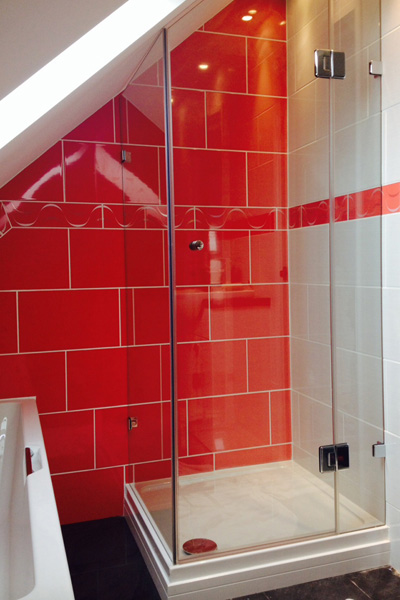 2-side-ensuite-frameless-loft-shower