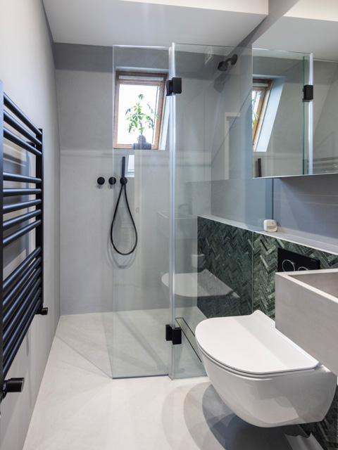 Why-frameless-shower-enclosures-are-easier-to-clean